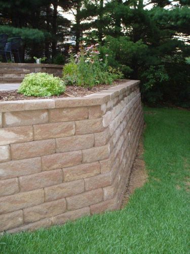 Block Retaining Wall W/ Plants