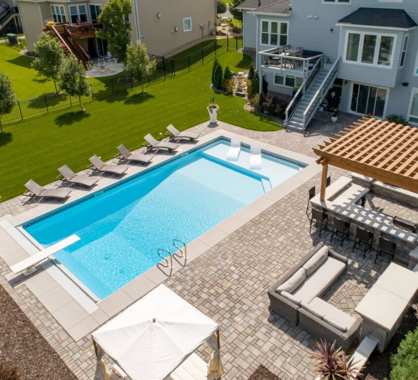 Outdoor Living – Backyard Retreat